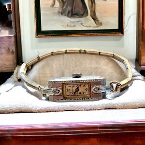 Vtg Bulova 1934 MISS LIBERTY Lady Deco Rectangle Manual Wind Watch 2 Diamond